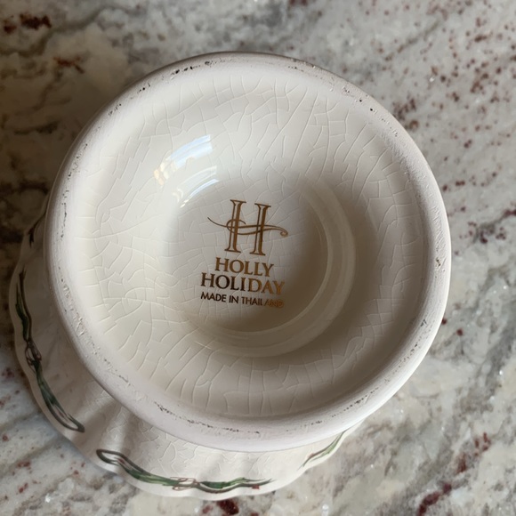 Holly Holiday Candy Dish - Picture 5 of 7